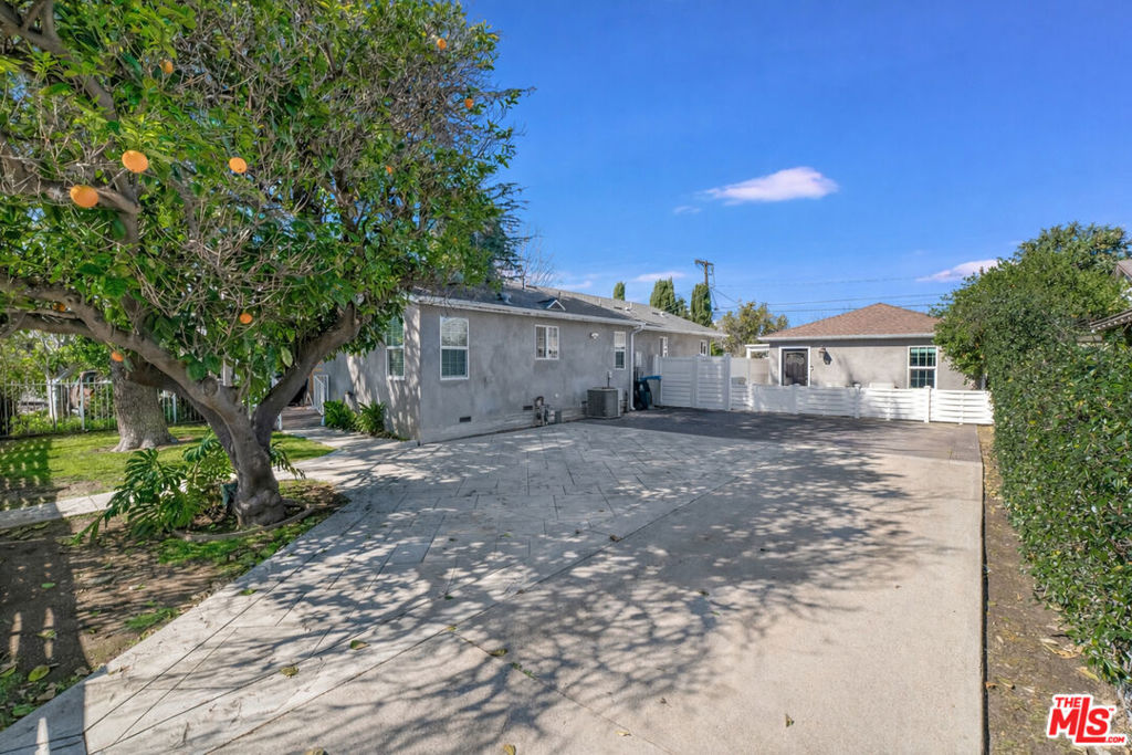 15141 Covello Street