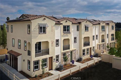 Photo of 128 Colorado St, Pomona, CA 91766 (MLS # CV25157116) Photo of 128 Colorado St, Pomona, CA 91766 (MLS # CV25157116)