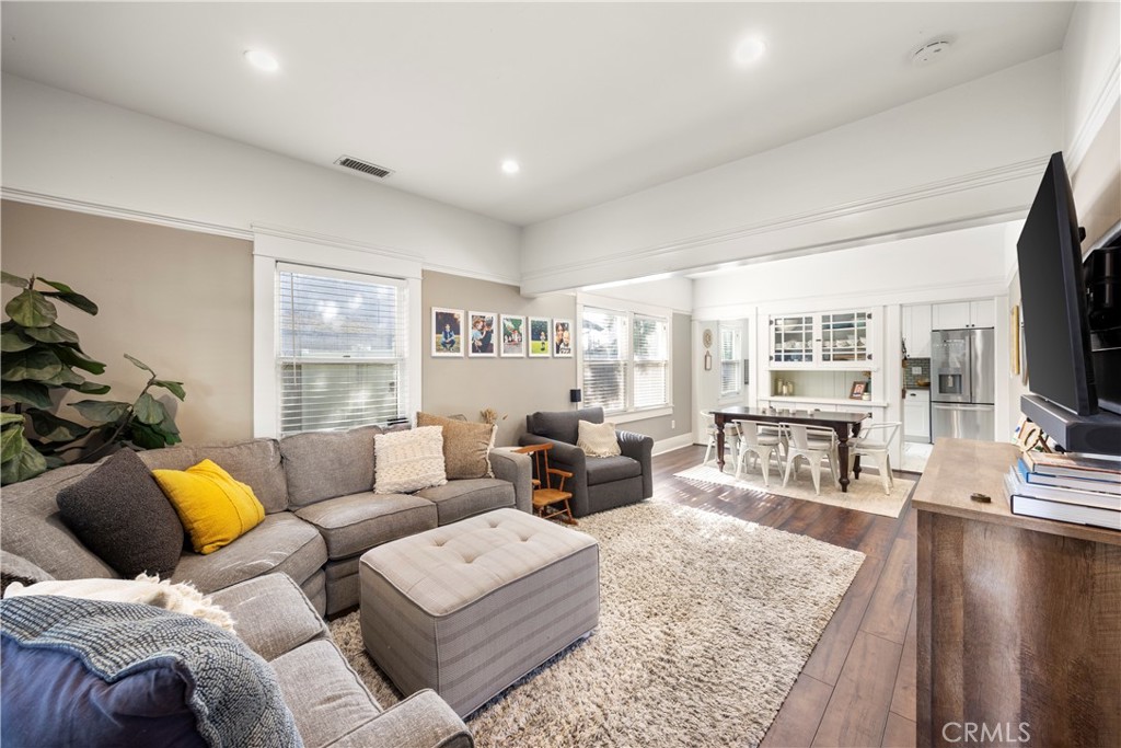 236 W 1st Street