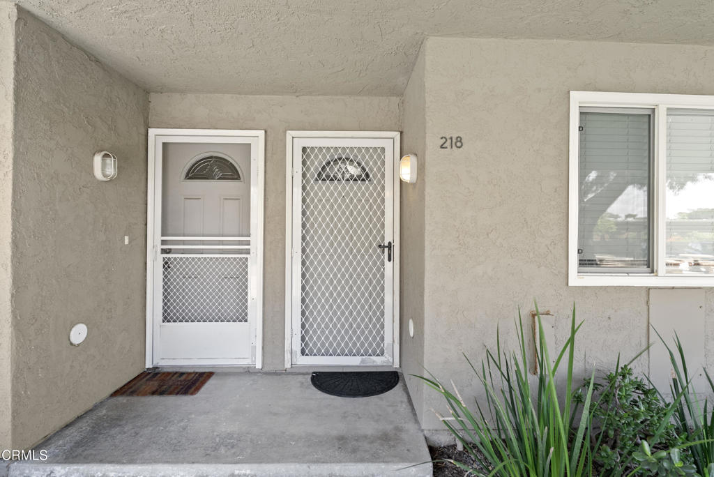 218 E Surfside Drive