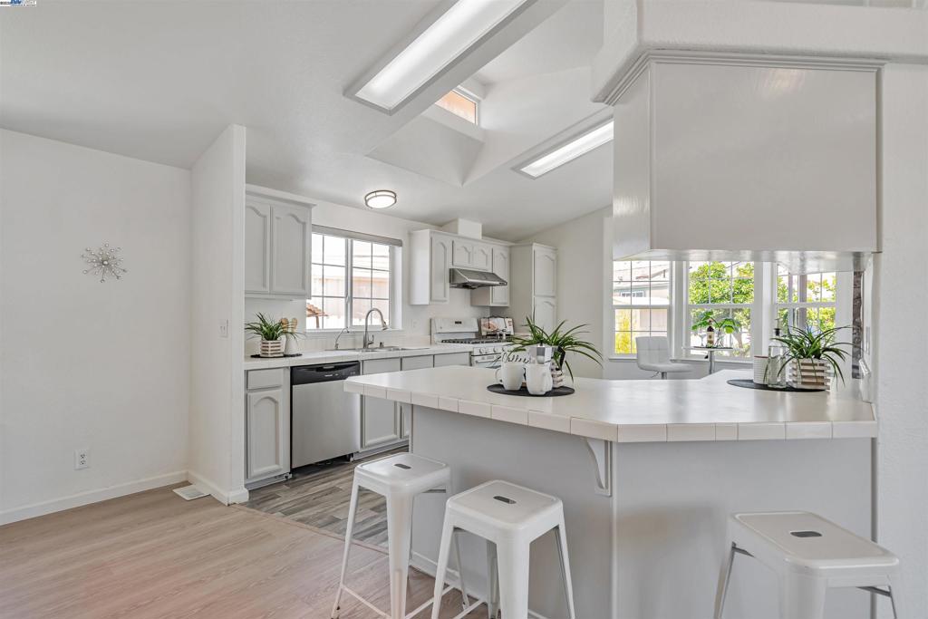 120 Dixon Landing Road