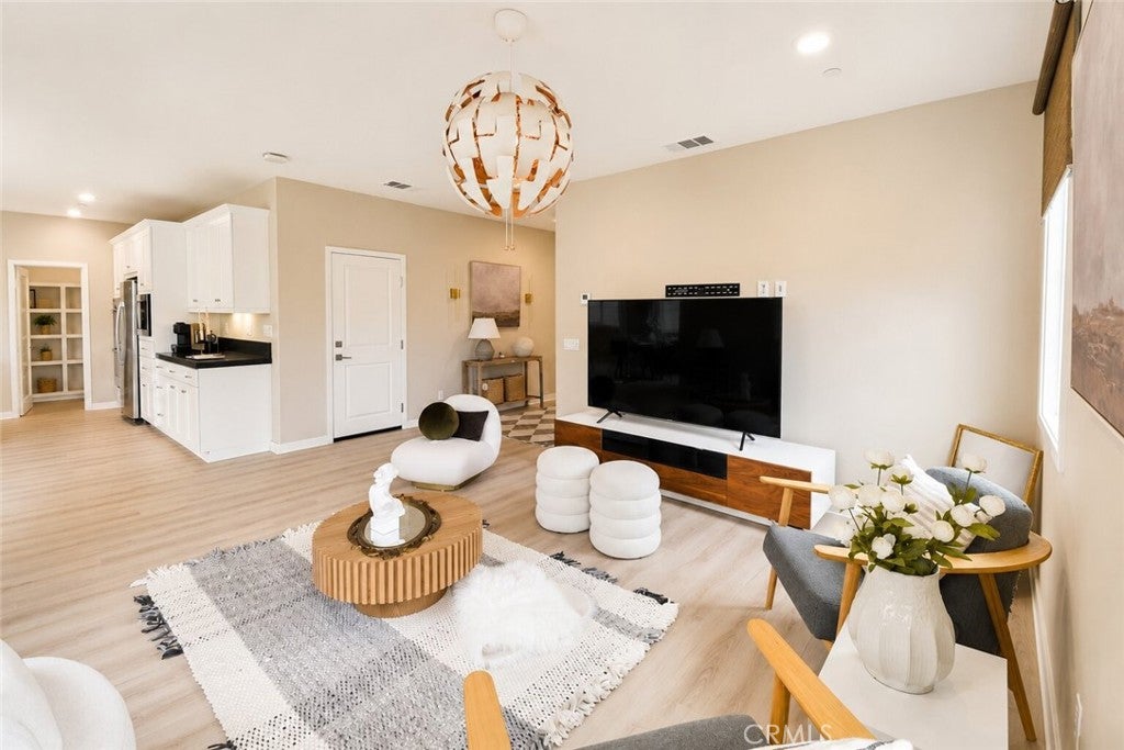 42 Gable Ct
