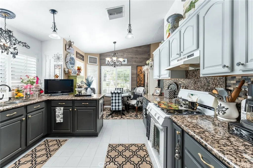 Cherry Valley, California 92223, United States, 2 Bedrooms Bedrooms, ,2 BathroomsBathrooms,Residential,Active,132273