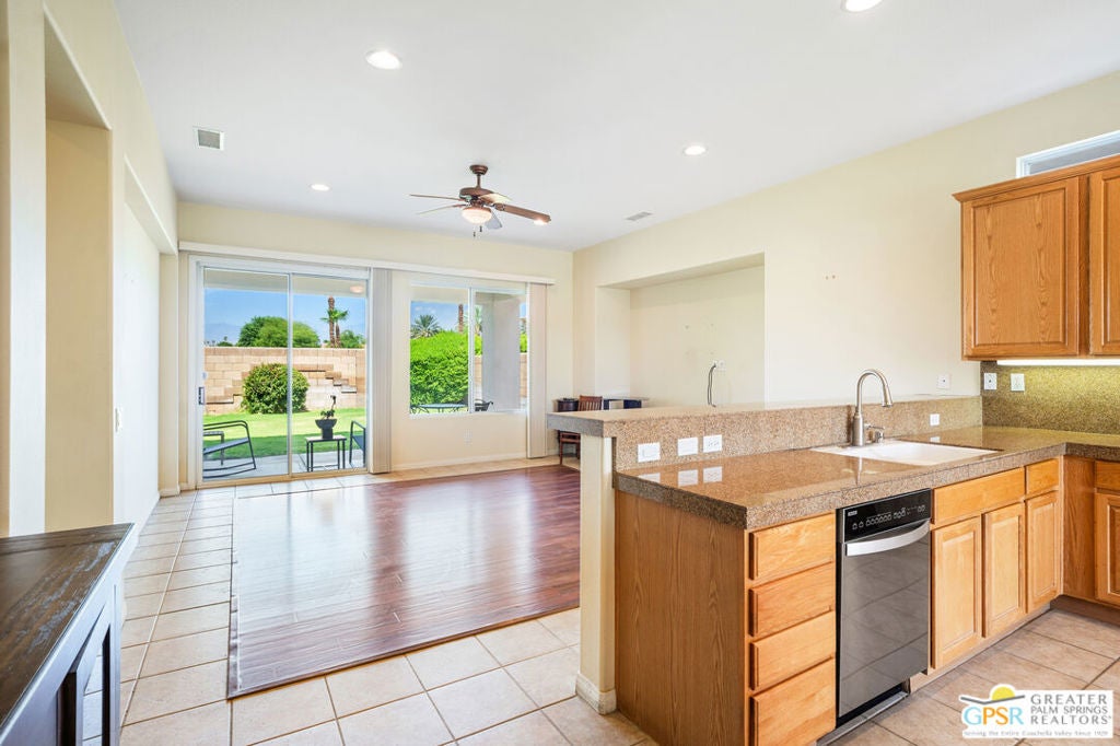 44077 Royal Troon Drive