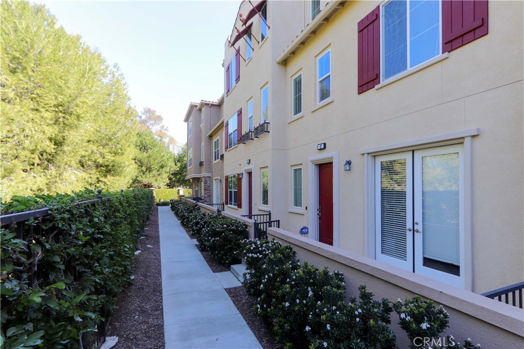 47 Aliso Ridge