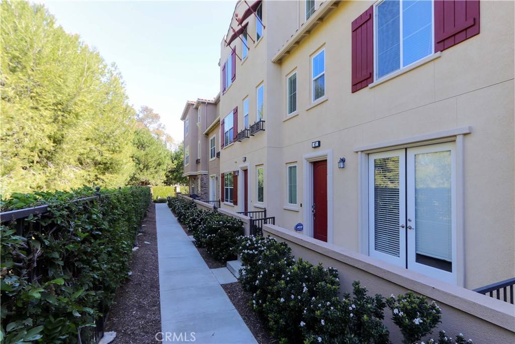 47 Aliso Ridge