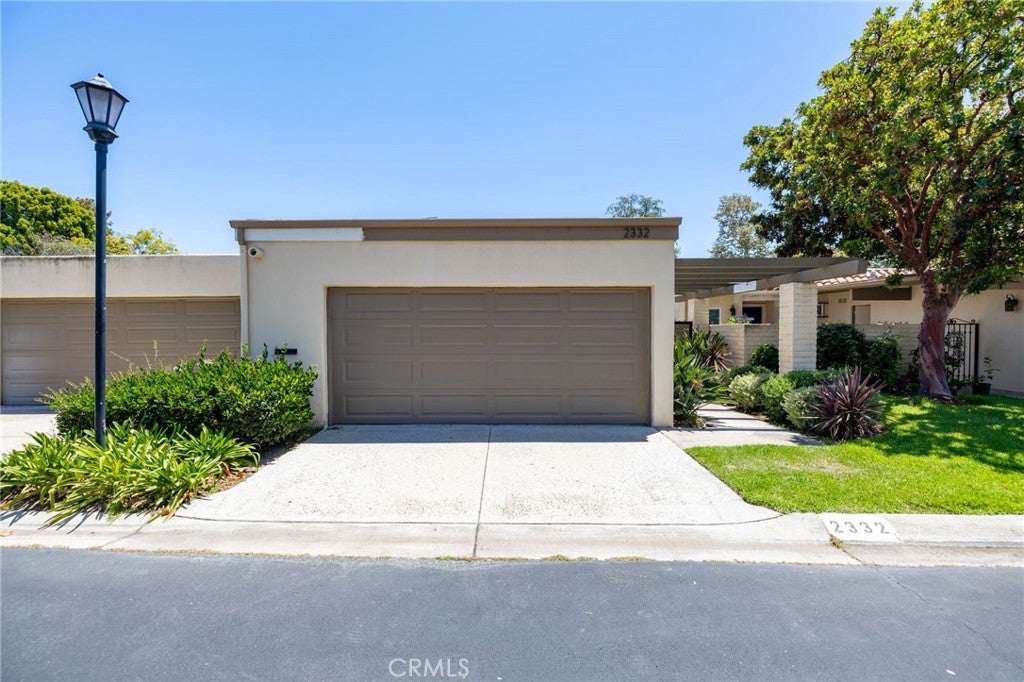 2332 Vista Huerta, Newport Beach CA 92660 - Photo 7