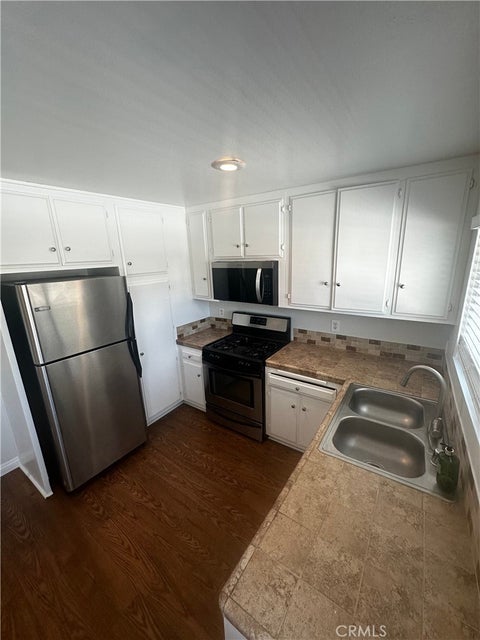 Photo of 660 S Glassell ST #88, Orange, CA 92866 (MLS # OC26142319)