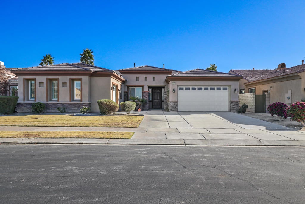 43310 Sentiero Drive