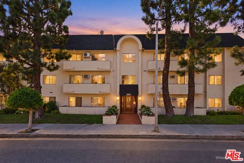 Photo of 1831 Prosser Avenue #307, Los Angeles, CA 90025 (MLS # 26875511)