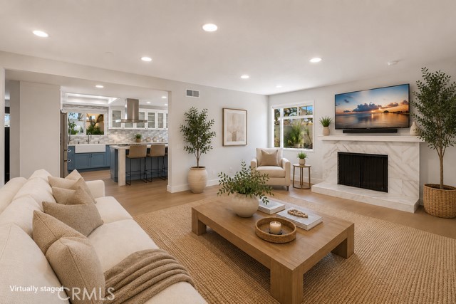 2750 San Carlos