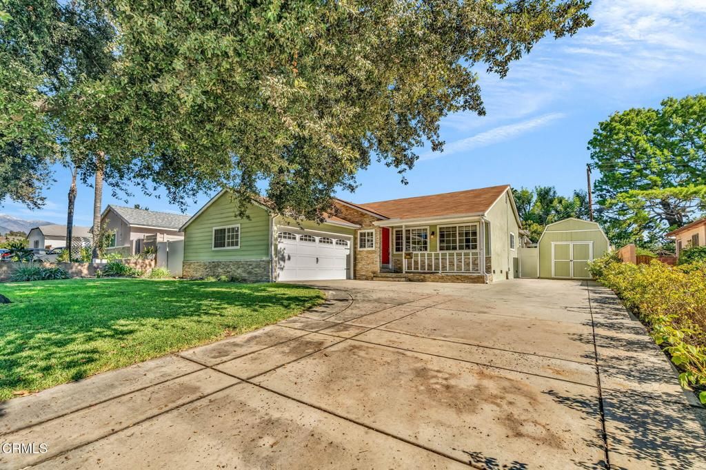 Photo of 472 Geneva Avenue, Claremont, CA 91711 (MLS # P1-24673)