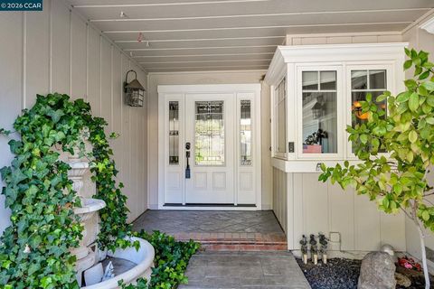 Tiny photo for 221 221 Loch Lomond Way Way, Danville, CA 94526 (MLS # 41125406)