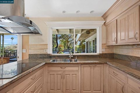 Tiny photo for 221 221 Loch Lomond Way Way, Danville, CA 94526 (MLS # 41125406)