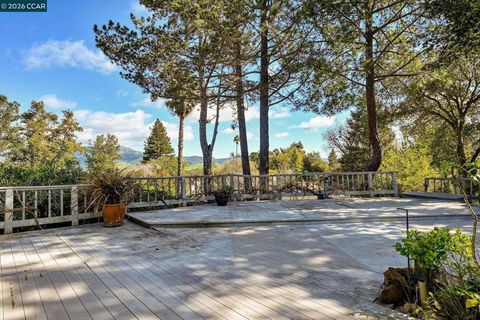 Tiny photo for 221 221 Loch Lomond Way Way, Danville, CA 94526 (MLS # 41125406)