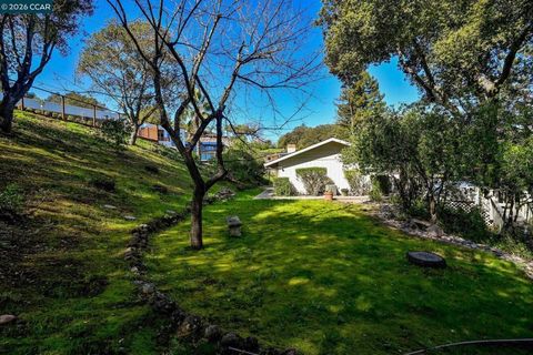 Tiny photo for 221 221 Loch Lomond Way Way, Danville, CA 94526 (MLS # 41125406)