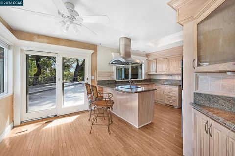 Tiny photo for 221 221 Loch Lomond Way Way, Danville, CA 94526 (MLS # 41125406)