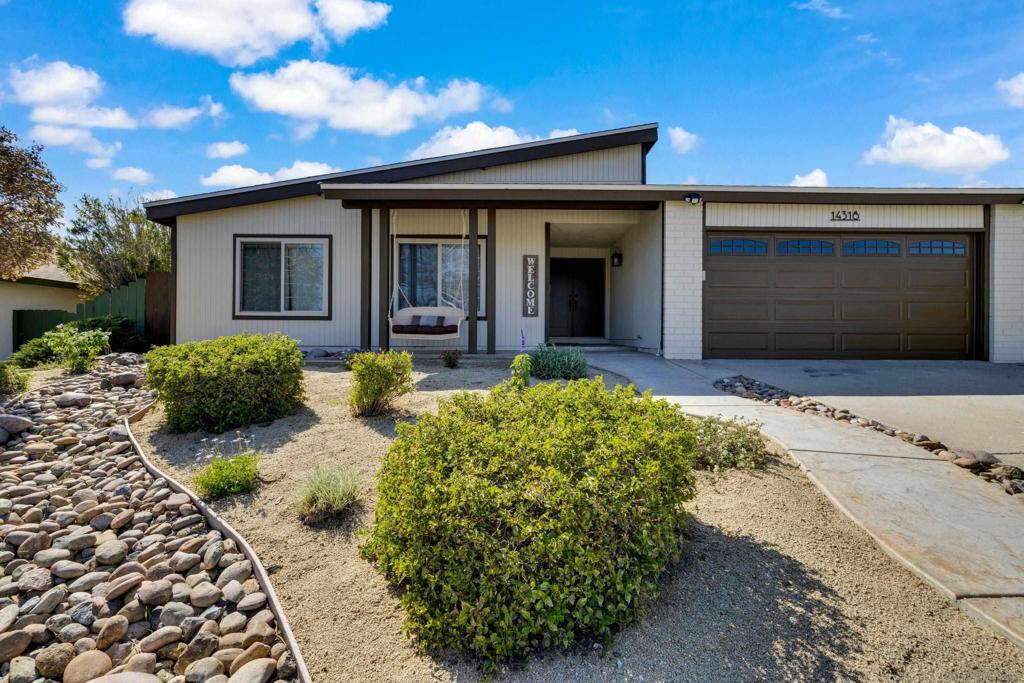 14318 Sandown Ct