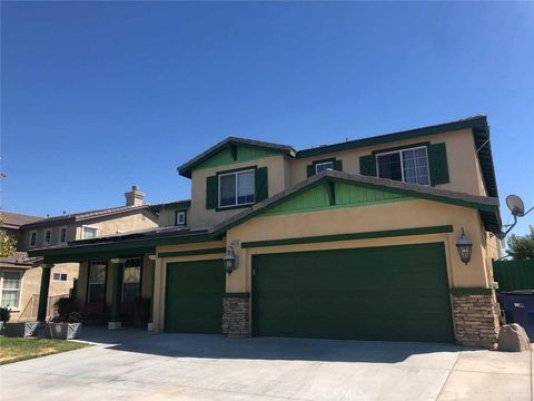 Photo of 44130 Catsue Pl, Lancaster, CA 93536 (MLS # SR25264653)