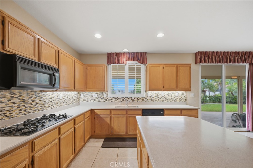 7444 Sequoia Lane