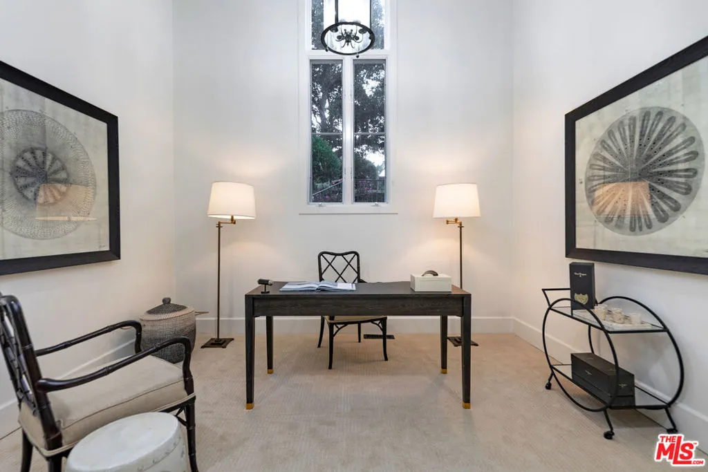 Santa Barbara, California 93108, United States, 4 Bedrooms Bedrooms, ,5 BathroomsBathrooms,Residential,Active,153876