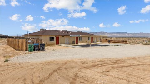 21041 Vivian Court California City CA 93505
