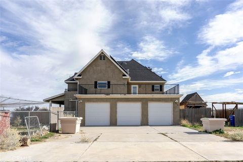 Photo of 2575 Rale Drive, Palmdale, CA 93550 (MLS # SR26019148)