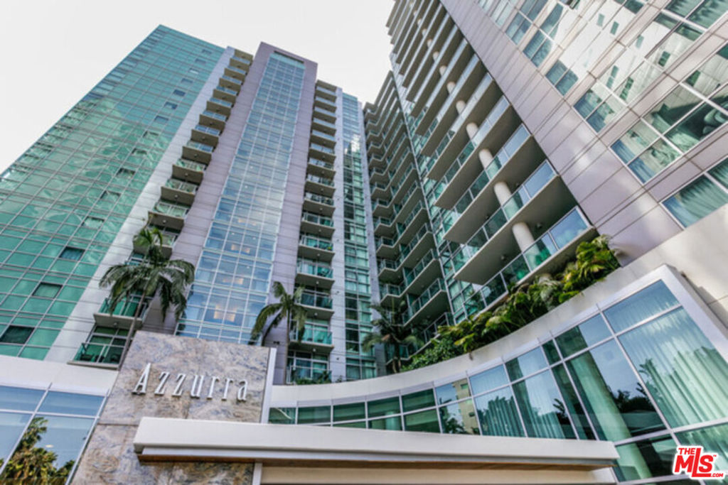 13700 Marina Pointe Drive 618