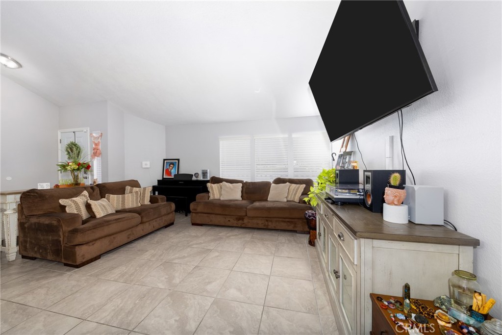 1380 W 48th Street 30