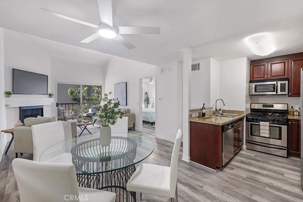 Photo of 21500 Burbank Blvd #316, Woodland Hills, CA 91367 (MLS # SR26082145)