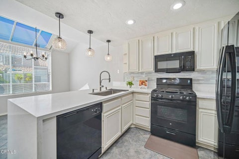 Tiny photo for 6056 Paseo Encantada, Camarillo, CA 93012 (MLS # V1-38549)
