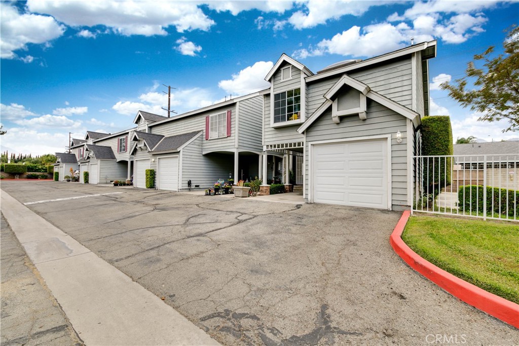 1604 S Mountain Avenue 7A