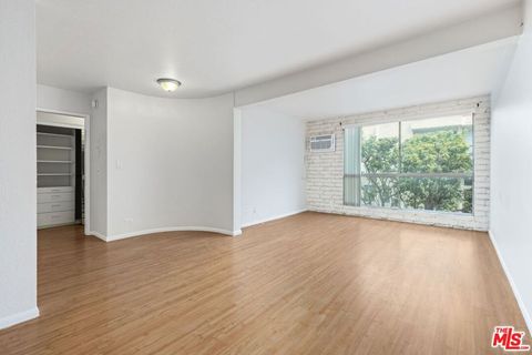 Tiny photo for 1440 VETERAN Avenue #404, Los Angeles, CA 90024 (MLS # 26672135)