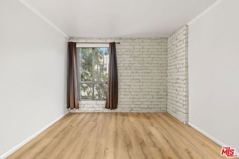 Tiny photo for 1440 VETERAN Avenue #404, Los Angeles, CA 90024 (MLS # 26672135)