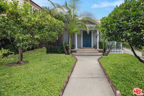 Photo of 1154 N Ogden Drive, West Hollywood, CA 90046 (MLS # 26876391)