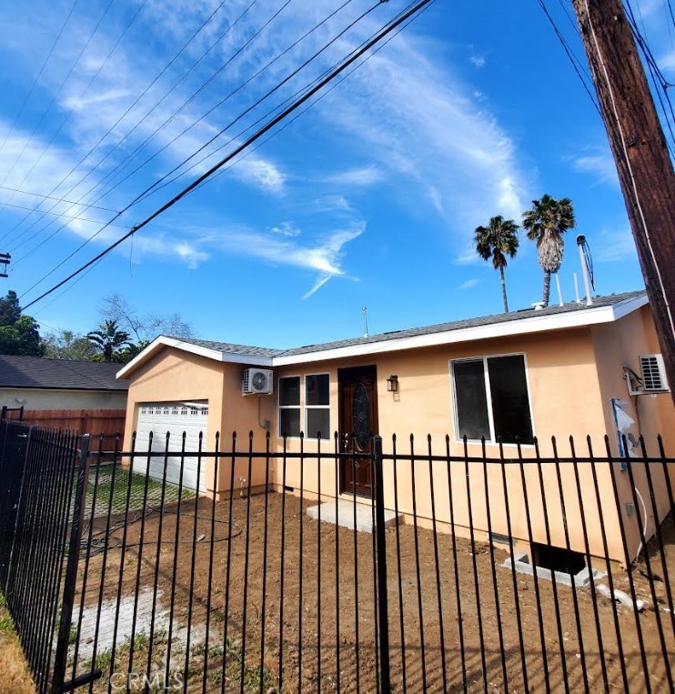 3765 Globe Avenue