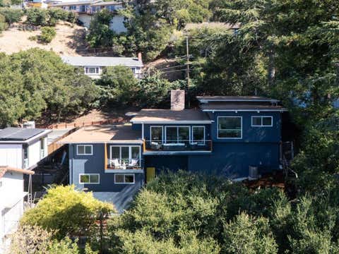 Photo of 76 Coronado Avenue, San Carlos, CA 94070 (MLS # ML82058785)