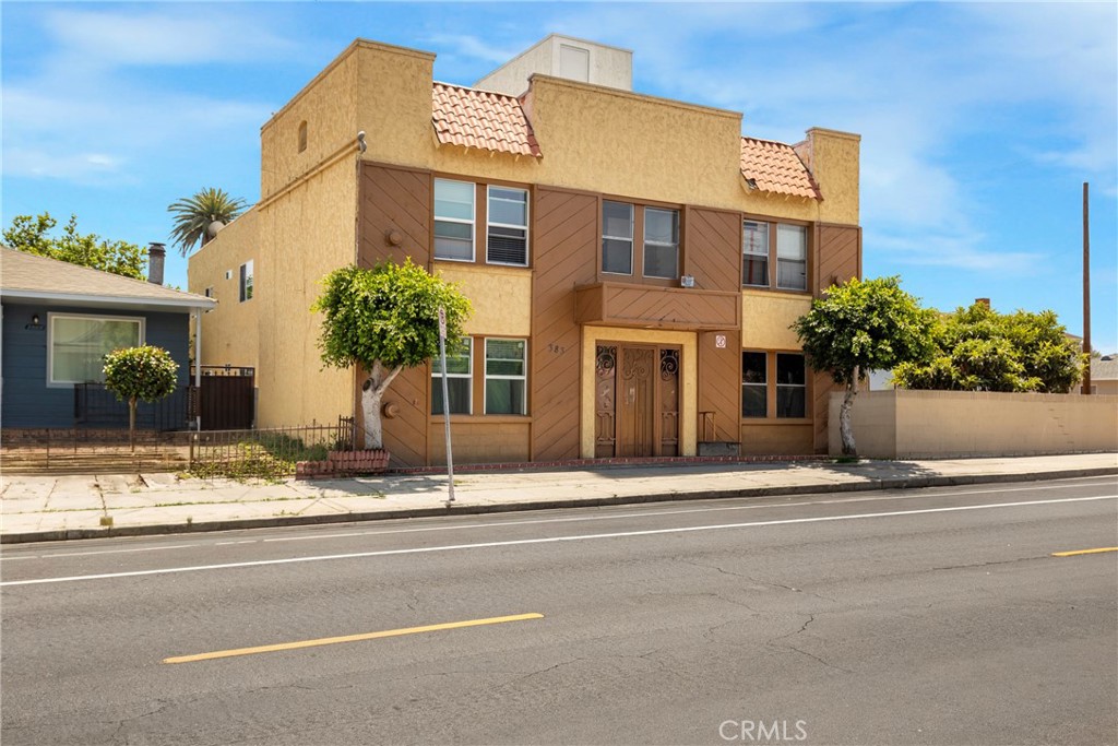 383 W 14th Street
