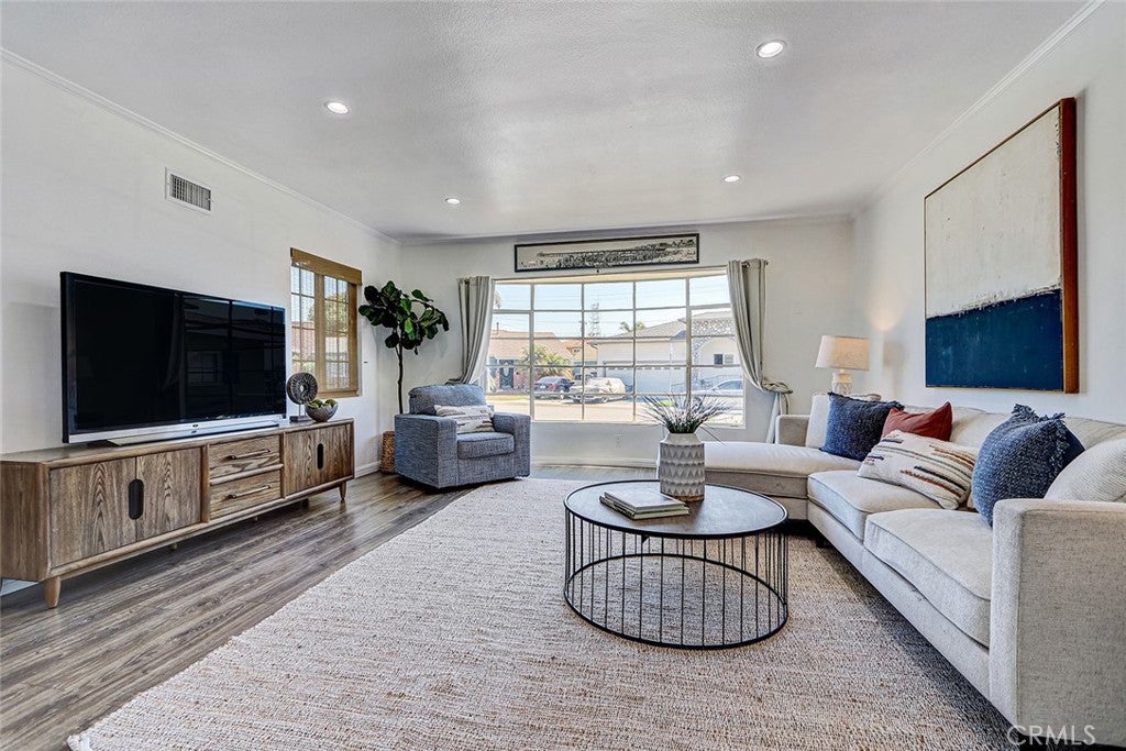 12509 Manor