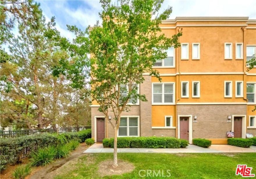 LOCATION! LOCATION! LOCATION!.  Beautifully upgraded End-Unit Townhome in AMERIGE HEIGHTS! This home features a bright and airy floor plan with 3 bedrooms and 3 full baths.  1 bedroom with 1 full bath on 1st floor.  Wood and laminate floor throughout. A Upgraded Kitchen featuring granite countertops, a center island, and a private balcony.  Include an upstairs laundry room, direct access to a 2-car garage.  Located just a short walk to schools Robert C. Fisler (K 8) and Sunny Hills High School and close to shopping, dining and the gym at AMERIGE HEIGHT TOWN CENTER.