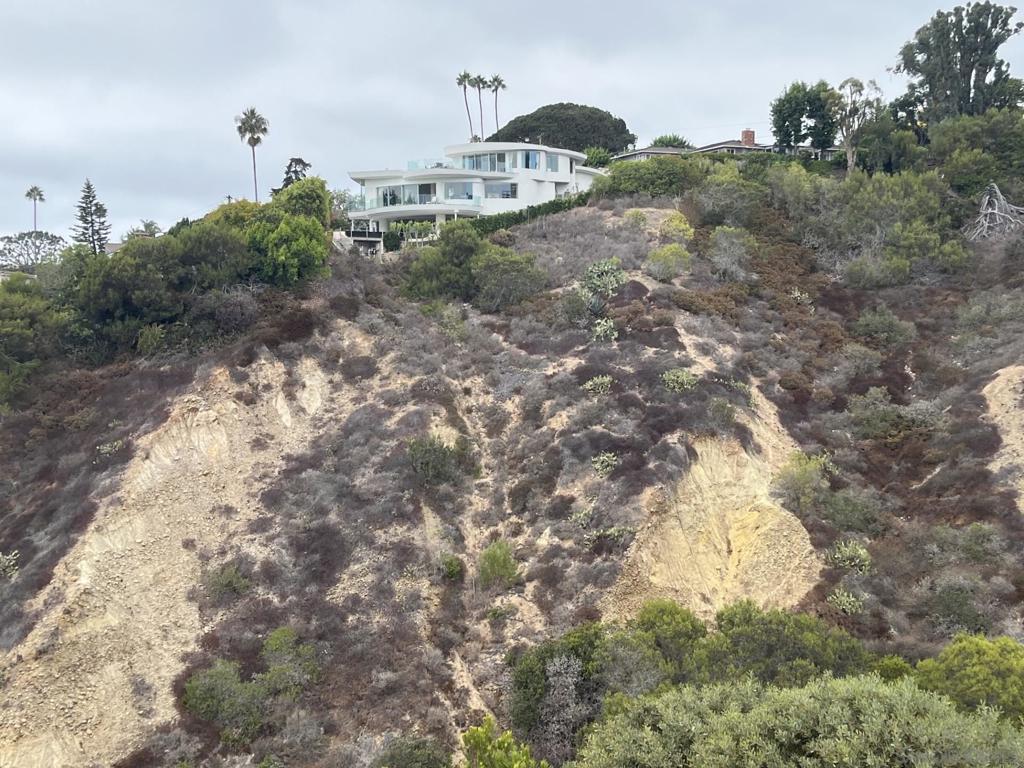 5943 La Jolla Corona Drive