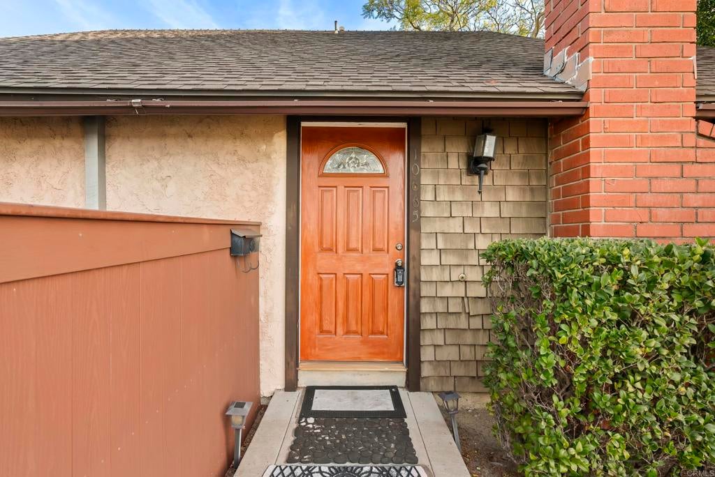 10665 Escobar Drive