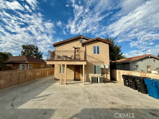 3856 W 108th