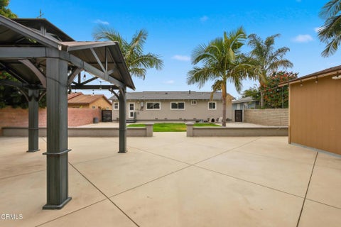 Tiny photo for 259 Vanderbilt Drive, Oxnard, CA 93036 (MLS # V1-36410)