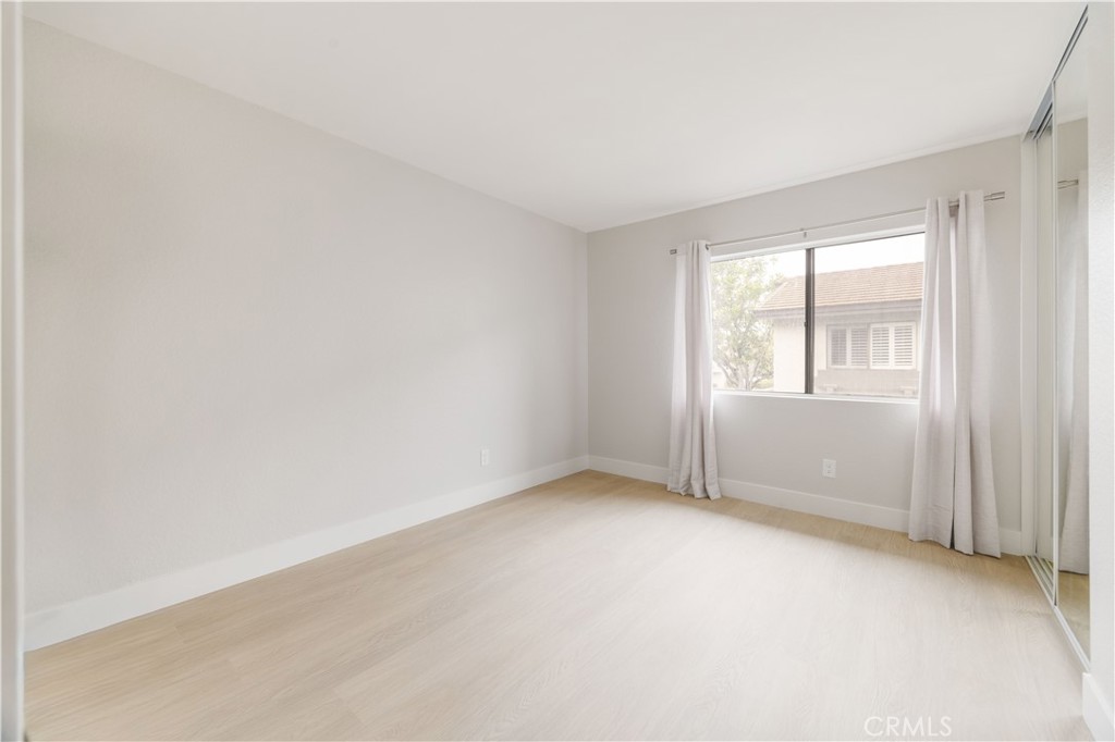 Ridge Townhomes Bren (RB) - Residential Lease