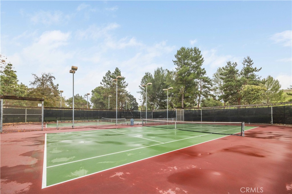 Ridge Townhomes Bren (RB) - Residential Lease