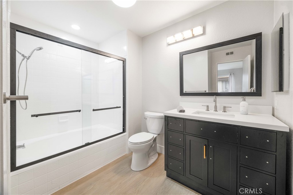 Ridge Townhomes Bren (RB) - Residential Lease