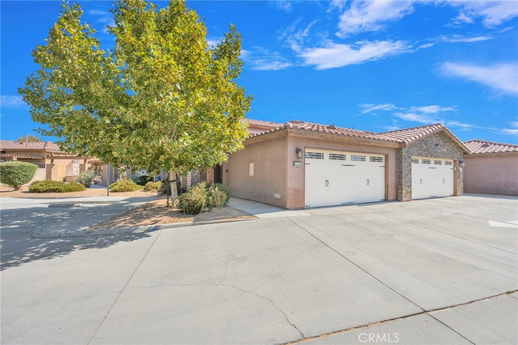14104 Kiowa Road
