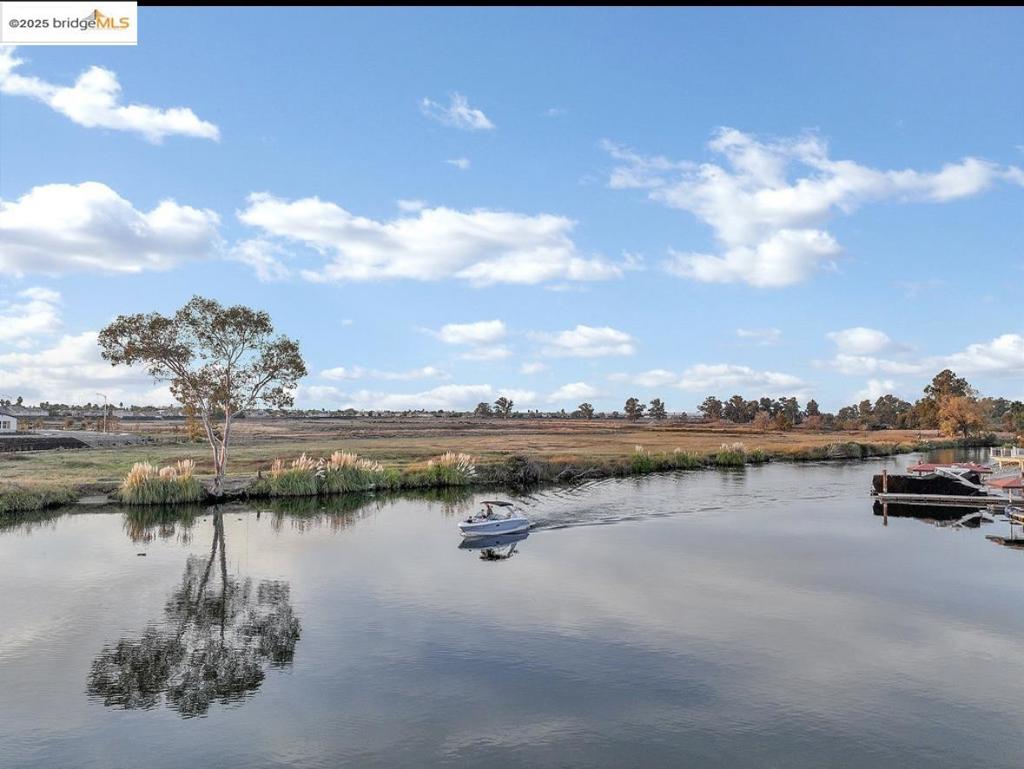 DELTA WATERFRONT ACCESS - Residential