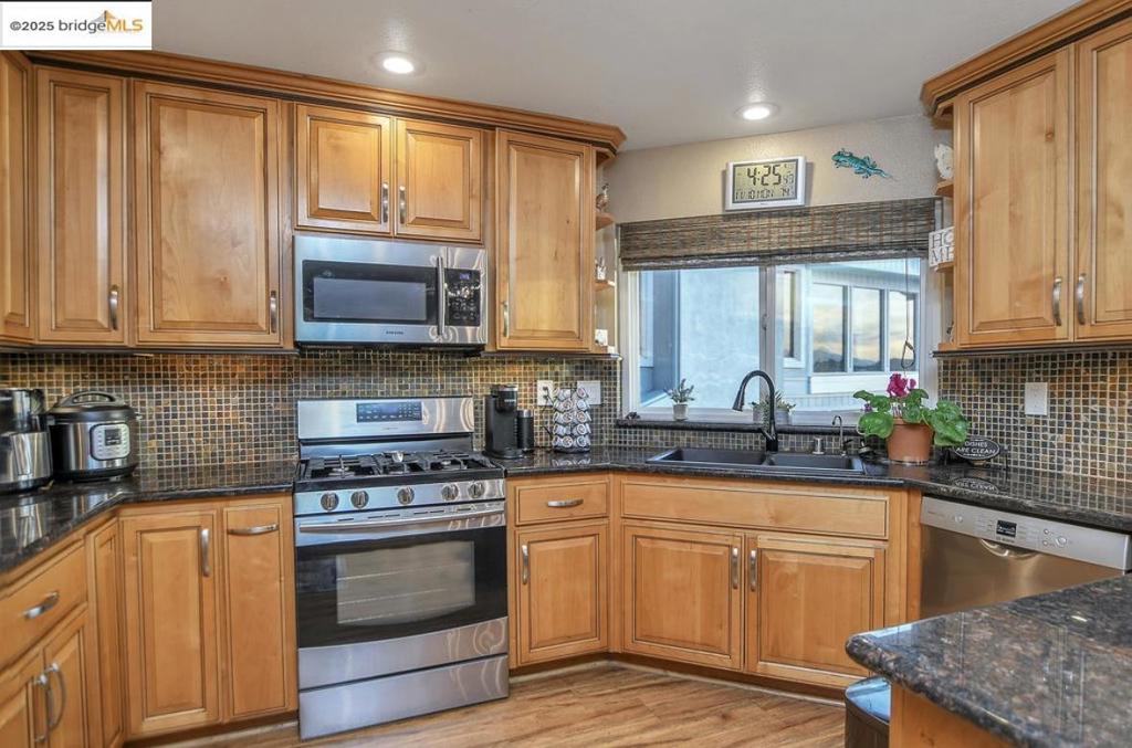 DELTA WATERFRONT ACCESS - Residential